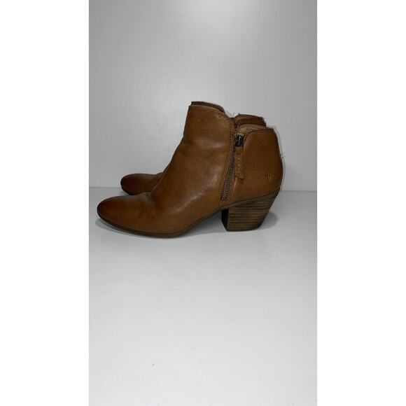 FRYE Judith Cognac Leather Zip Block Heels Ankle Booties - Picture 12 of 16